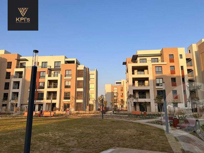 https://aqarmap.com.eg/en/listing/5512211-for-sale-cairo-new-cairo-compounds-district-5-club-residence-apartments-district-5