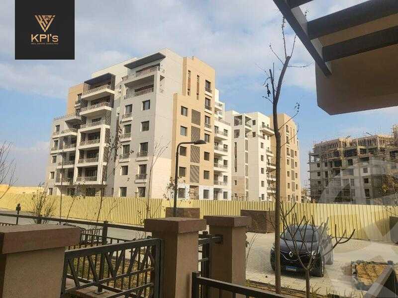https://aqarmap.com.eg/en/listing/5512211-for-sale-cairo-new-cairo-compounds-district-5-club-residence-apartments-district-5