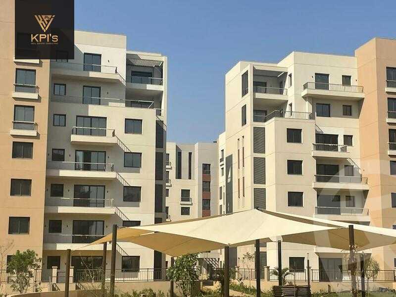 https://aqarmap.com.eg/en/listing/5512211-for-sale-cairo-new-cairo-compounds-district-5-club-residence-apartments-district-5