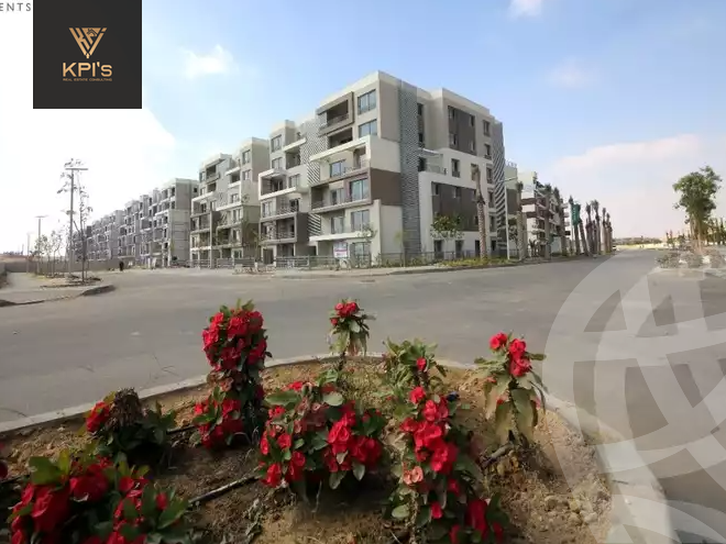 https://aqarmap.com.eg/en/listing/5513699-for-sale-cairo-new-cairo-compounds-blm-hylz-nyw-kyrw