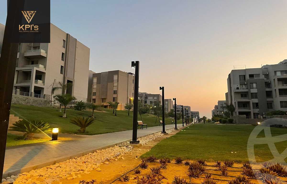 https://aqarmap.com.eg/en/listing/5516345-for-sale-cairo-new-cairo-compounds-fyldj-jrdnz-qtmy-mwl-blm-hylz-llttwyr
