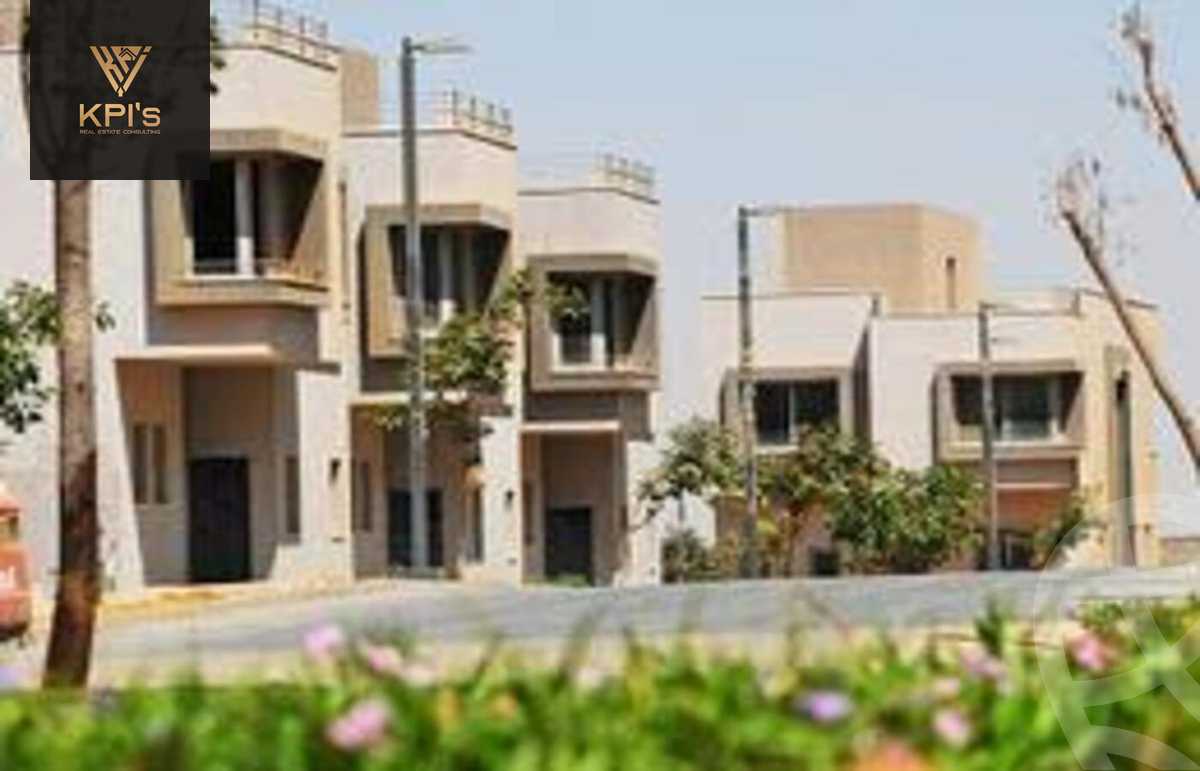 https://aqarmap.com.eg/en/listing/5516345-for-sale-cairo-new-cairo-compounds-fyldj-jrdnz-qtmy-mwl-blm-hylz-llttwyr