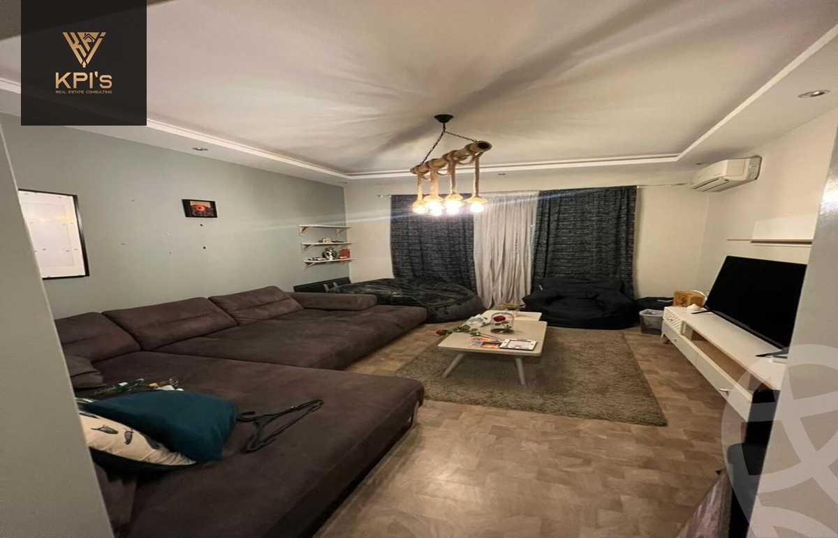 https://aqarmap.com.eg/en/listing/5516418-for-sale-cairo-new-cairo-compounds-fyldj-jrdnz-qtmy-mwl-blm-hylz-llttwyr