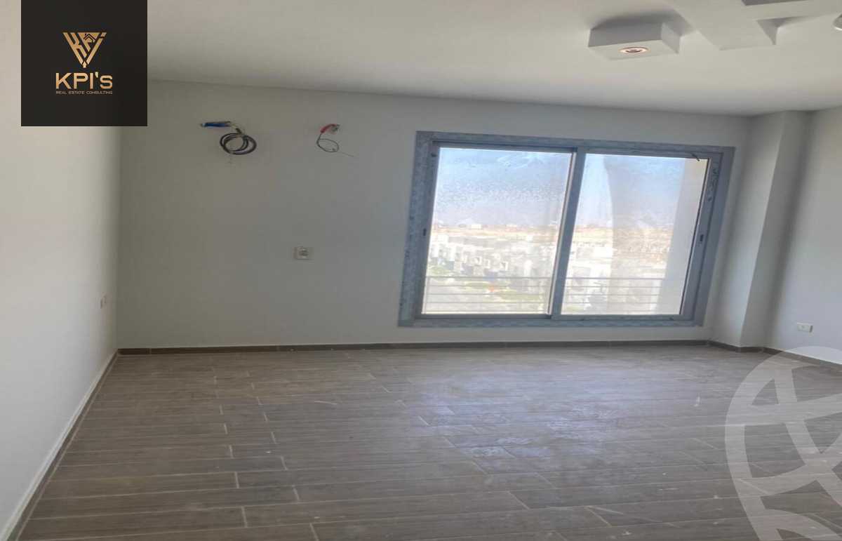 https://aqarmap.com.eg/ar/listing/5516761-for-rent-cairo-new-cairo-compounds-fyldj-jrdnz-qtmy-mwl-blm-hylz-llttwyr