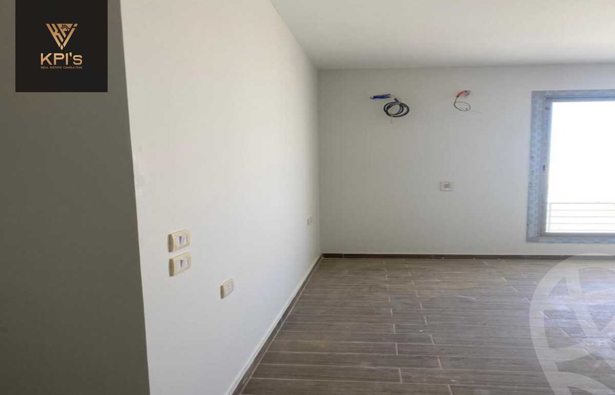 https://aqarmap.com.eg/ar/listing/5516761-for-rent-cairo-new-cairo-compounds-fyldj-jrdnz-qtmy-mwl-blm-hylz-llttwyr