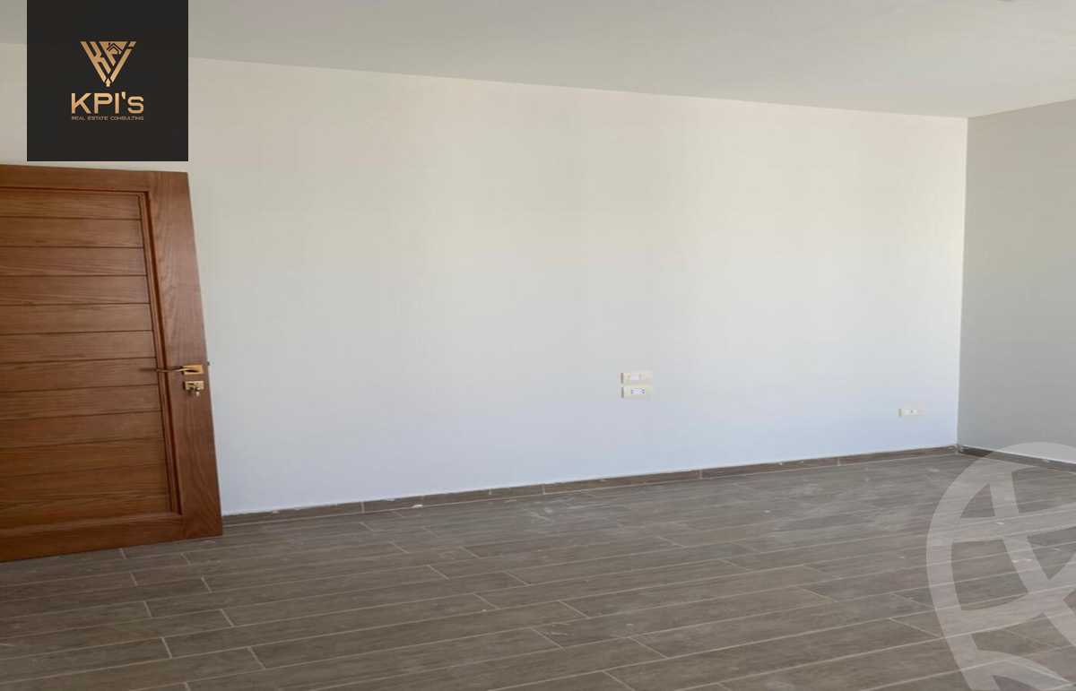 https://aqarmap.com.eg/ar/listing/5516761-for-rent-cairo-new-cairo-compounds-fyldj-jrdnz-qtmy-mwl-blm-hylz-llttwyr