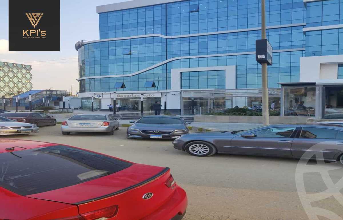 https://aqarmap.com.eg/en/listing/5533094-for-sale-cairo-new-cairo-compounds-tryfywm-byzns-kwmblks-nm-llttwyr