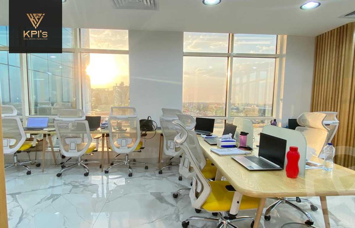 https://aqarmap.com.eg/ar/listing/5533105-for-sale-cairo-new-cairo-compounds-tryfywm-byzns-kwmblks-nm-llttwyr