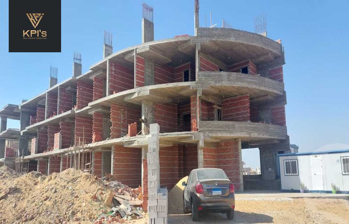 https://aqarmap.com.eg/ar/listing/5533189-for-sale-cairo-new-cairo-compounds-mwl-wn-syfn-rysn-llttwyr