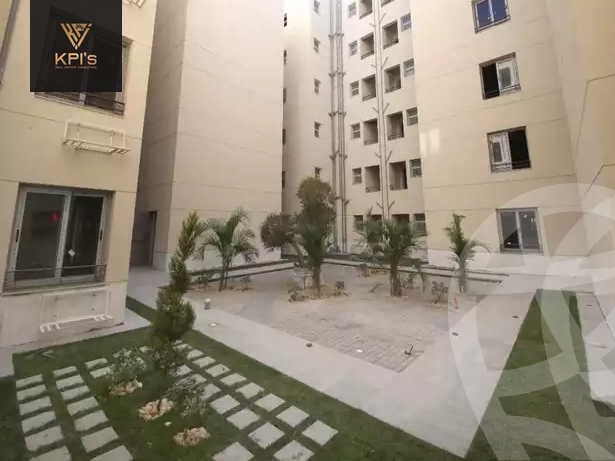 https://aqarmap.com.eg/ar/listing/5521254-for-sale-cairo-new-cairo-compounds-blm-hylz-nyw-kyrw