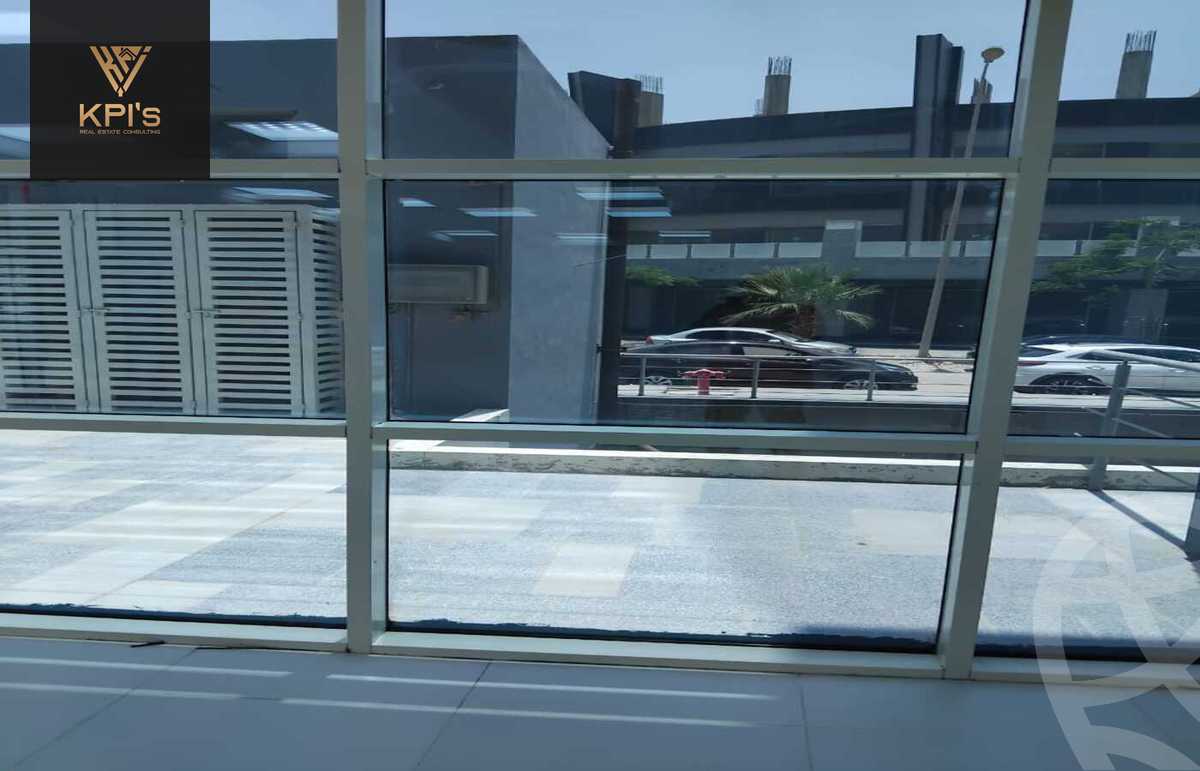 https://aqarmap.com.eg/en/listing/5536747-for-sale-cairo-new-cairo-compounds-bznys-bls-ktlyst-llttwyr