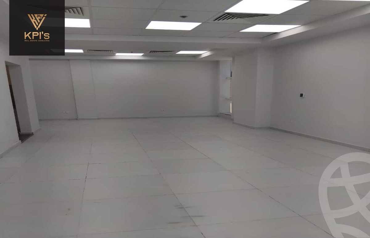 https://aqarmap.com.eg/en/listing/5536747-for-sale-cairo-new-cairo-compounds-bznys-bls-ktlyst-llttwyr