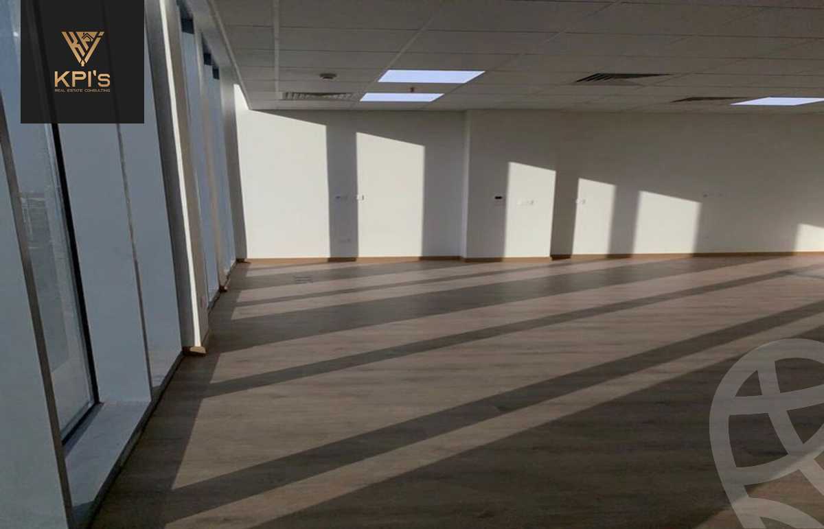https://aqarmap.com.eg/ar/listing/5536771-for-sale-cairo-new-cairo-compounds-cairo-festival-city-cairo-festival-city-mall-cfc-mall