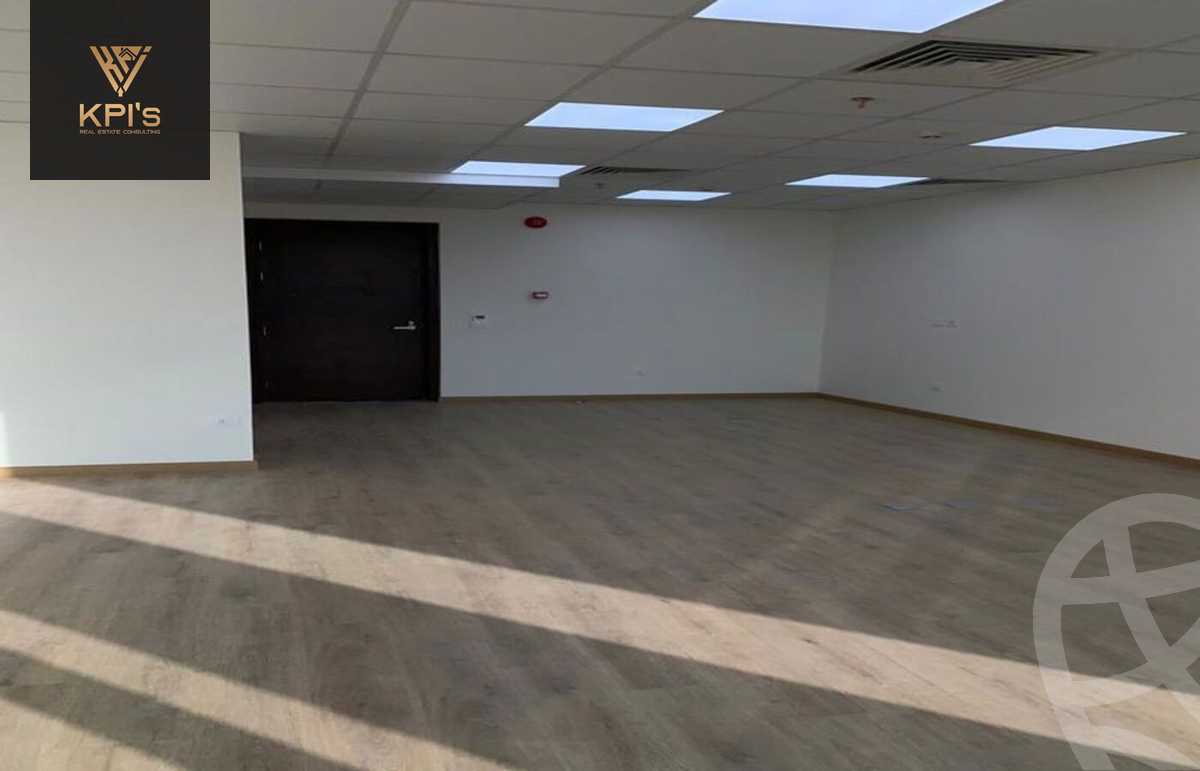 https://aqarmap.com.eg/ar/listing/5536771-for-sale-cairo-new-cairo-compounds-cairo-festival-city-cairo-festival-city-mall-cfc-mall