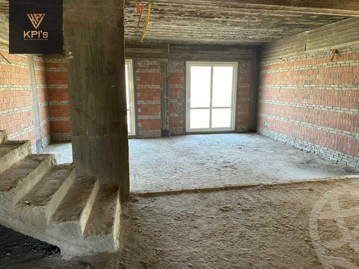 https://aqarmap.com.eg/en/listing/5536828-for-sale-cairo-new-administrative-capital-r4-la-vista-city