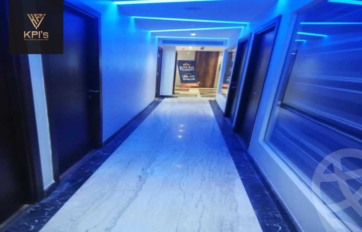 https://aqarmap.com.eg/ar/listing/5540305-for-sale-cairo-new-cairo-compounds-tryfywm-byzns-kwmblks-nm-llttwyr