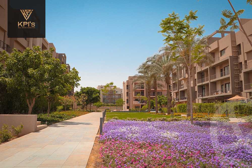https://aqarmap.com.eg/en/listing/5543966-for-sale-cairo-new-cairo-compounds-fifth-square