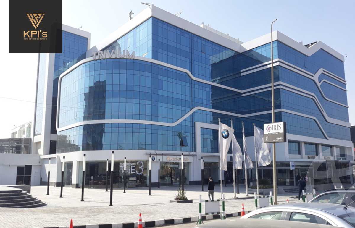 https://aqarmap.com.eg/ar/listing/5548845-for-rent-cairo-new-cairo-compounds-tryfywm-byzns-kwmblks-nm-llttwyr