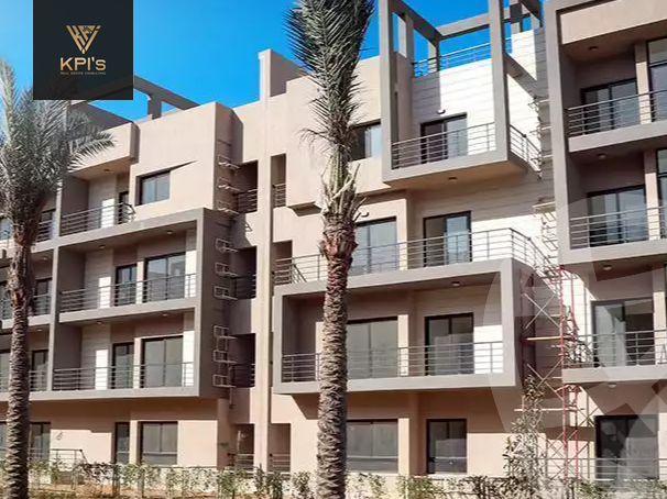 https://aqarmap.com.eg/ar/listing/5541362-for-sale-cairo-new-cairo-compounds-fifth-square
