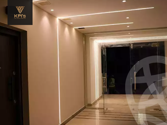 https://aqarmap.com.eg/en/listing/5543966-for-sale-cairo-new-cairo-compounds-fifth-square