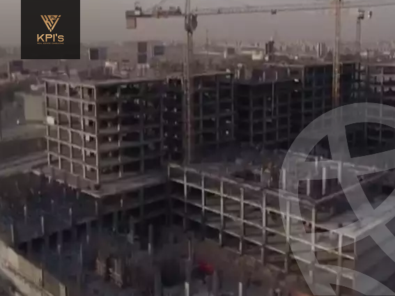 https://aqarmap.com.eg/en/listing/5540663-for-sale-cairo-new-cairo-compounds-wn-nynty-mwl-lndmrk-sbwr