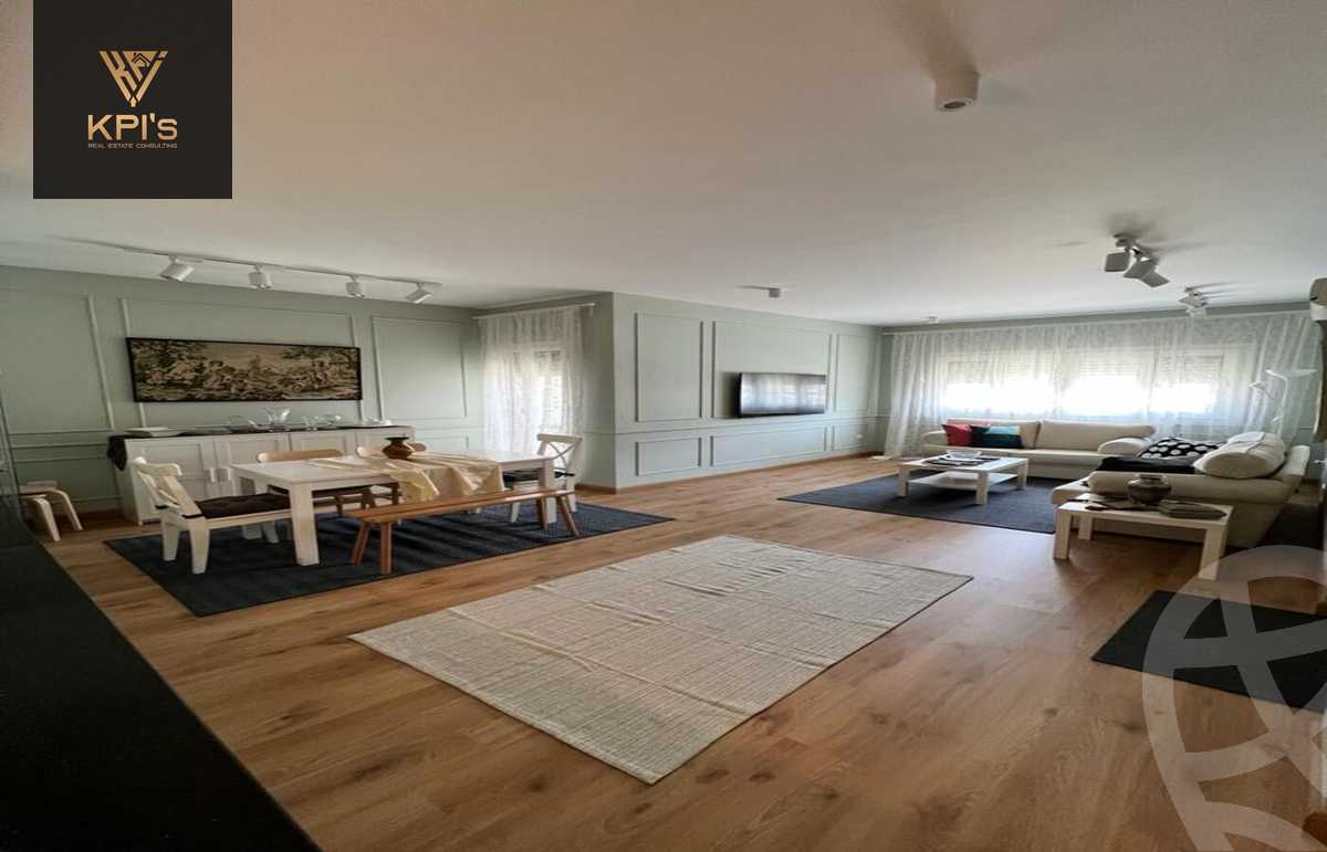 https://aqarmap.com.eg/en/listing/5567688-for-sale-cairo-new-cairo-compounds-mountain-view-hyde-park