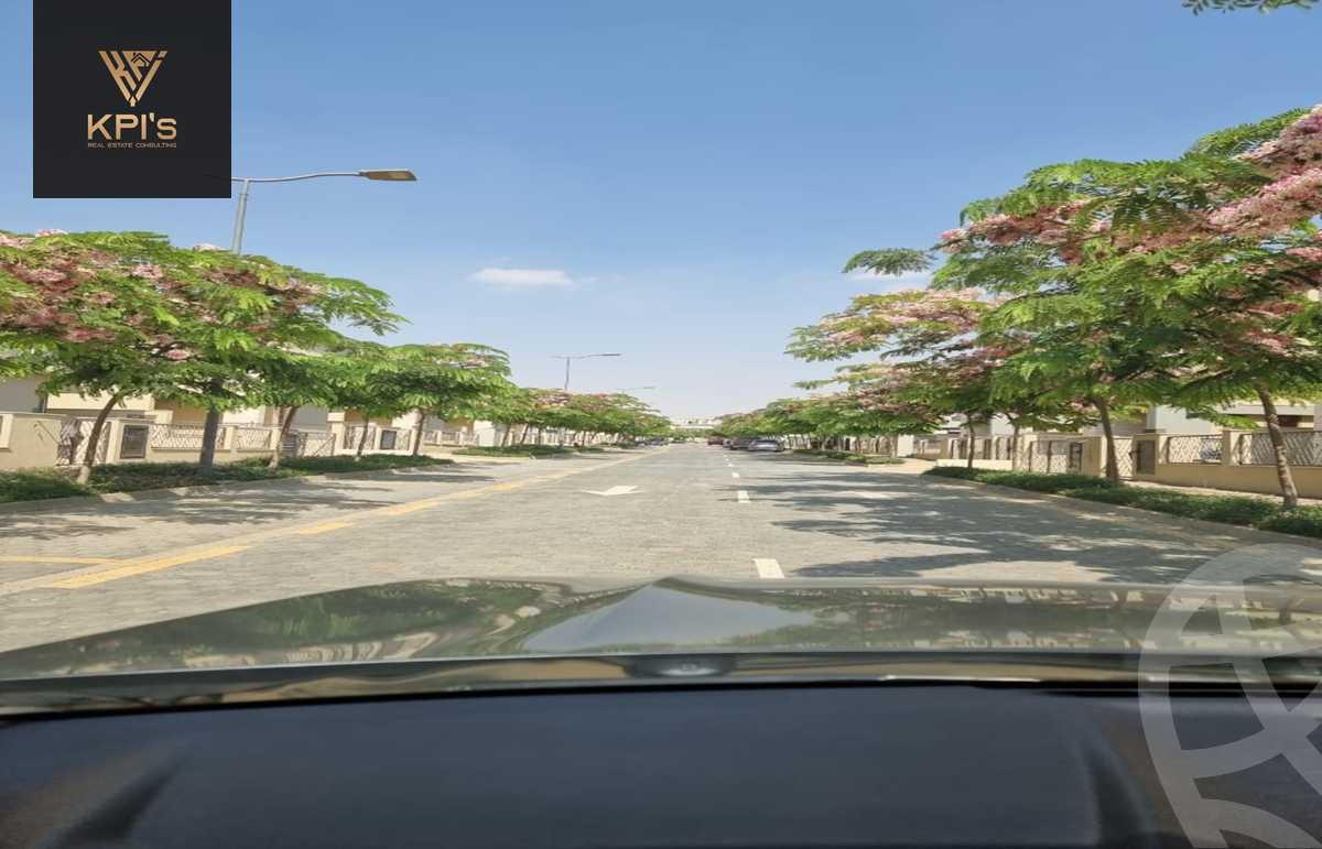 https://aqarmap.com.eg/en/listing/5567839-for-sale-cairo-new-cairo-compounds-villette-kmbwnd-sky-kwndwz-swdyk-villette