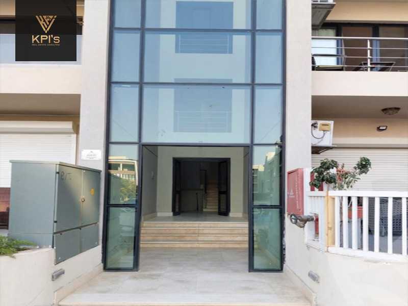 https://aqarmap.com.eg/en/listing/5571705-for-sale-cairo-new-cairo-compounds-midtown