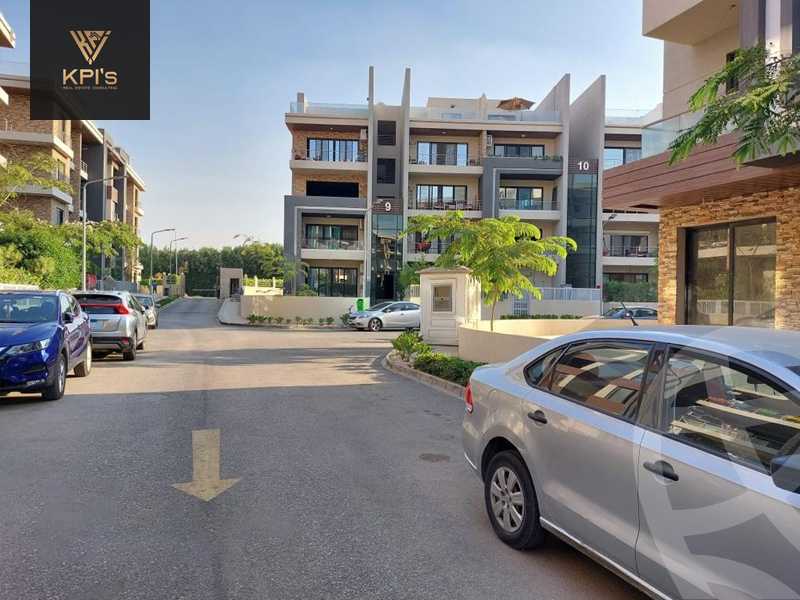 https://aqarmap.com.eg/en/listing/5571705-for-sale-cairo-new-cairo-compounds-midtown