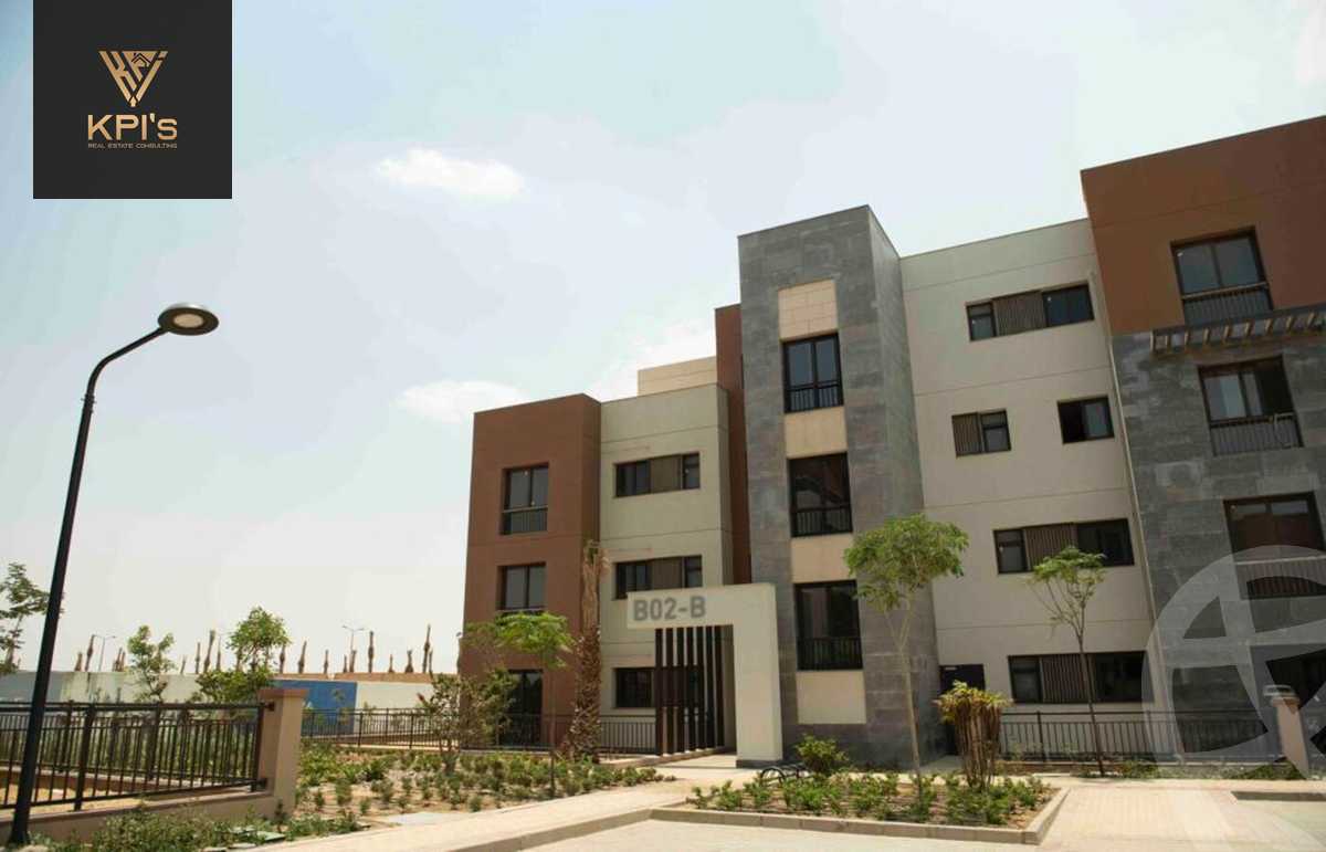 https://aqarmap.com.eg/en/listing/5571766-for-sale-cairo-new-cairo-compounds-district-5-club-residence-apartments-district-5