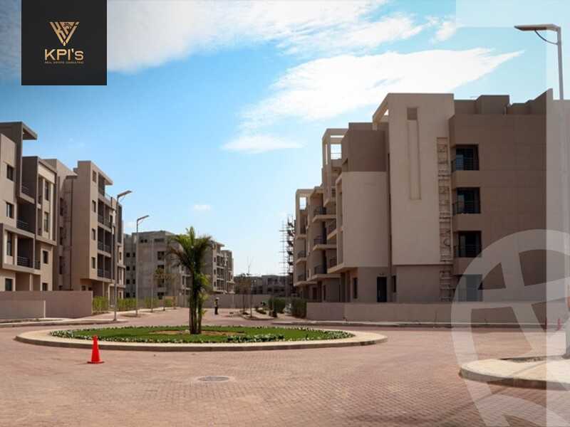 https://aqarmap.com.eg/en/listing/5579495-for-sale-cairo-new-cairo-compounds-fifth-square