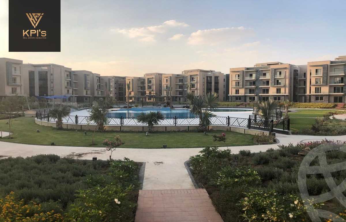 https://aqarmap.com.eg/ar/listing/5579622-for-sale-cairo-new-cairo-compounds-galleria-moon-valley