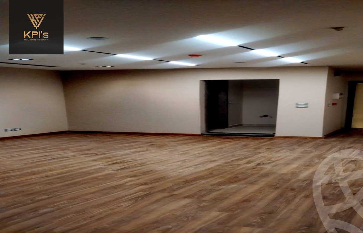 https://aqarmap.com.eg/en/listing/5594642-for-rent-cairo-new-cairo-compounds-hyde-park-centre-ville-hyde-park