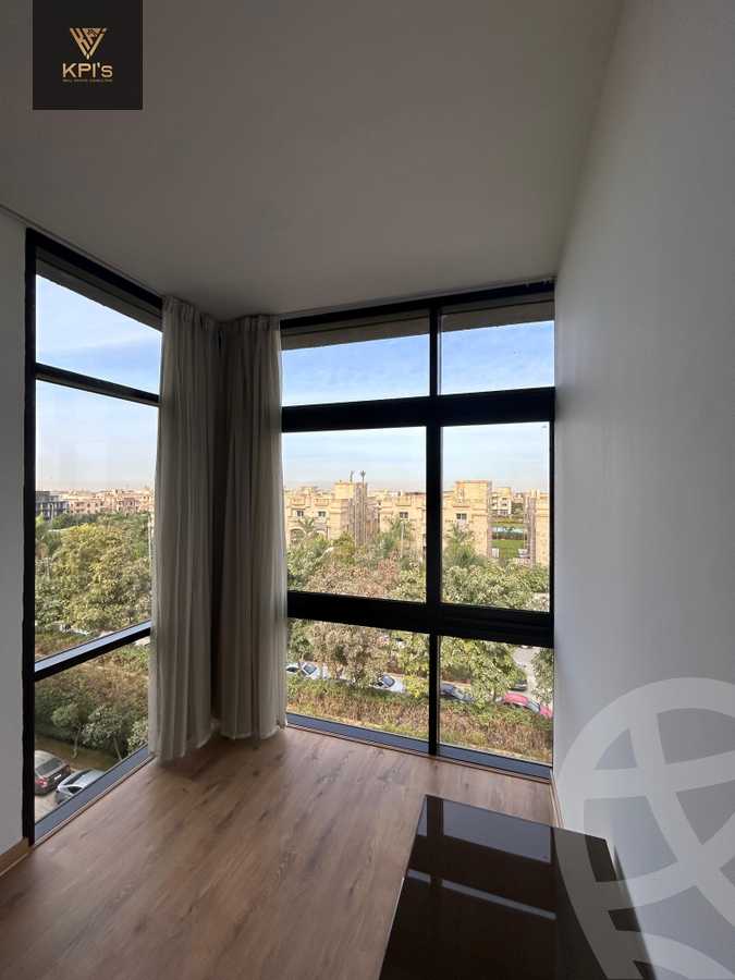 https://aqarmap.com.eg/ar/listing/5615817-for-sale-cairo-new-cairo-compounds-dh-wtr-mrk-dh-mrk