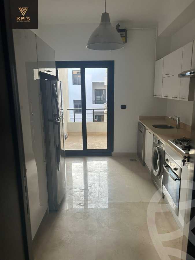 https://aqarmap.com.eg/ar/listing/5615817-for-sale-cairo-new-cairo-compounds-dh-wtr-mrk-dh-mrk
