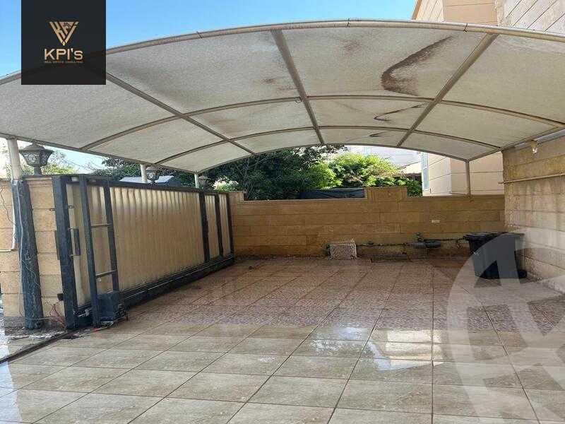 https://aqarmap.com.eg/en/listing/5617047-for-sale-cairo-el-sheikh-zayed-city-compounds-hadayek-el-mohandiseen