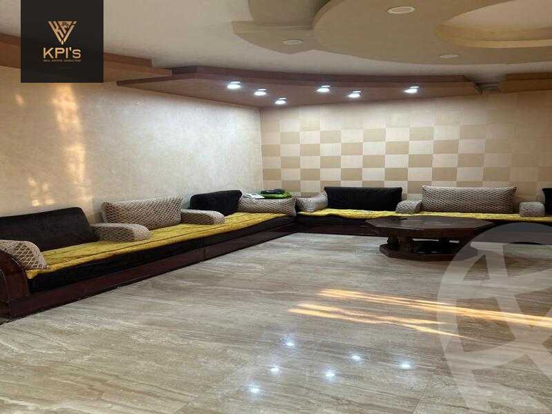 https://aqarmap.com.eg/en/listing/5617047-for-sale-cairo-el-sheikh-zayed-city-compounds-hadayek-el-mohandiseen
