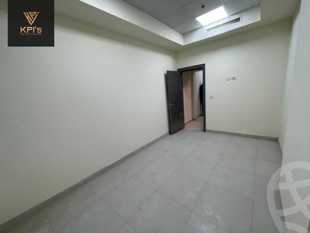 https://aqarmap.com.eg/en/listing/5620463-for-sale-cairo-new-cairo-compounds-lyjntry-mwl-ktlyst-llttwyr
