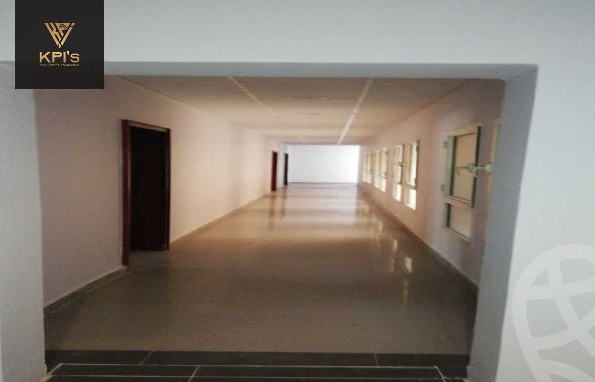 https://aqarmap.com.eg/ar/listing/5623783-for-rent-cairo-new-cairo-compounds-tryfywm-byzns-kwmblks-nm-llttwyr