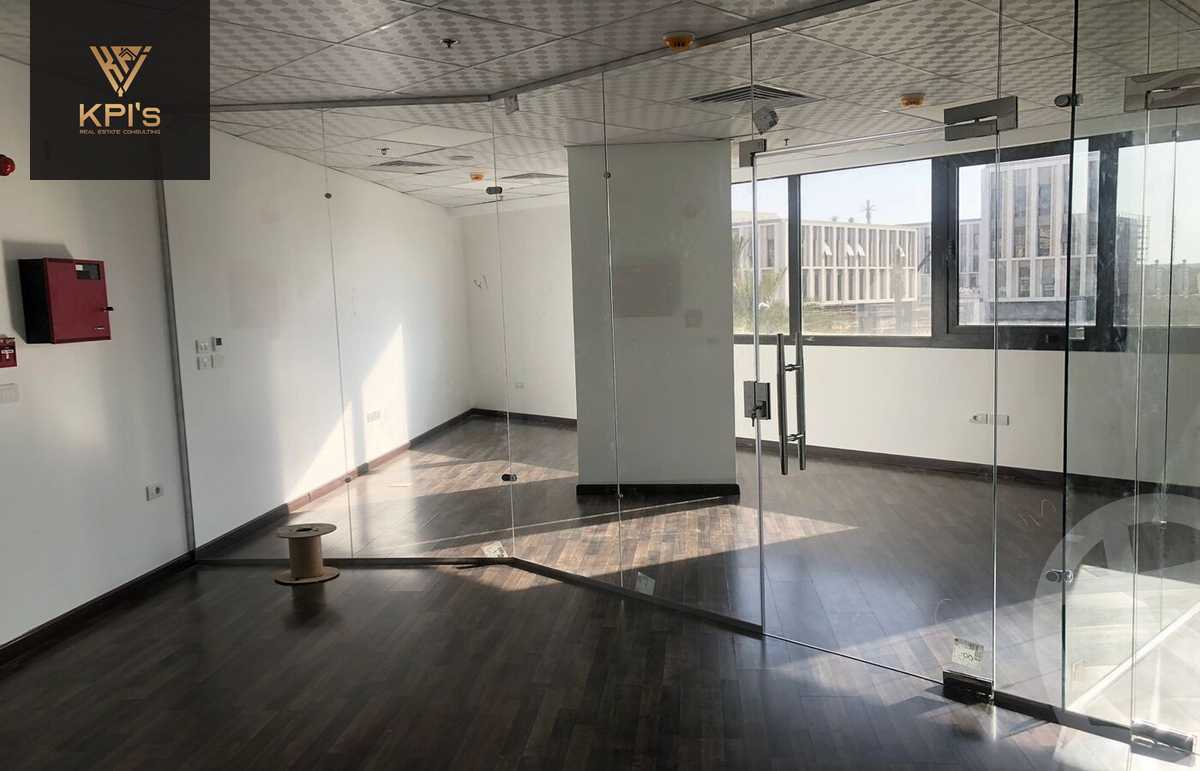 https://aqarmap.com.eg/ar/listing/5623923-for-rent-cairo-new-cairo-compounds-mivida-mivida-business-park-emaar