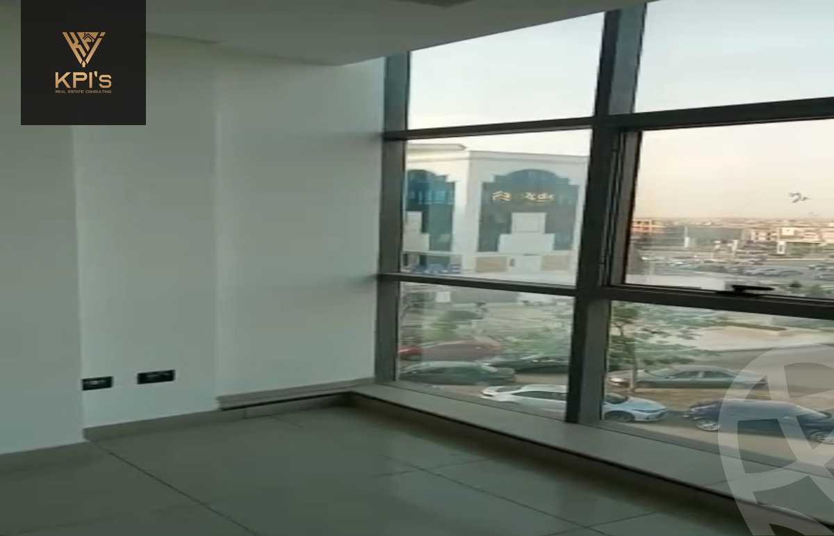 https://aqarmap.com.eg/ar/listing/5627636-for-rent-cairo-new-cairo-compounds-ytrn-hylth-kyr-syty-lmthdwn-llttwyr