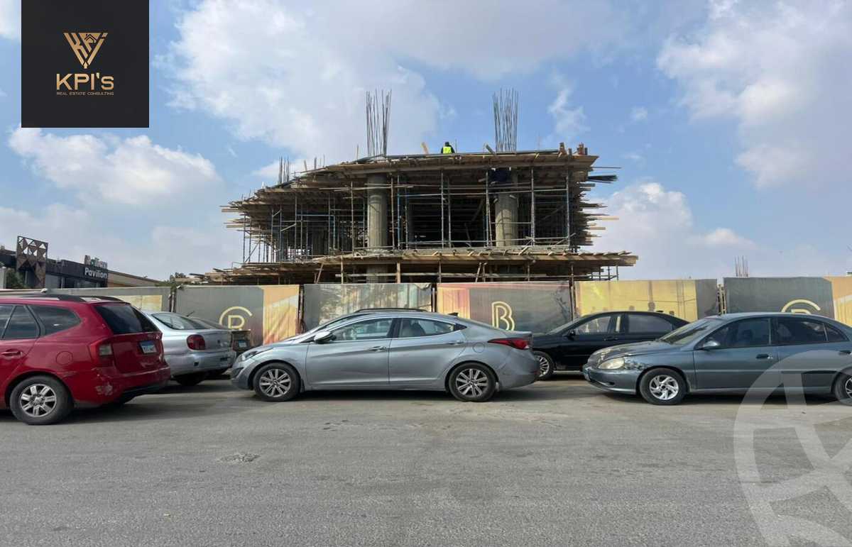 https://aqarmap.com.eg/en/listing/5638401-for-sale-cairo-heliopolis-compounds-6ixty-mall-al-borouj-misr