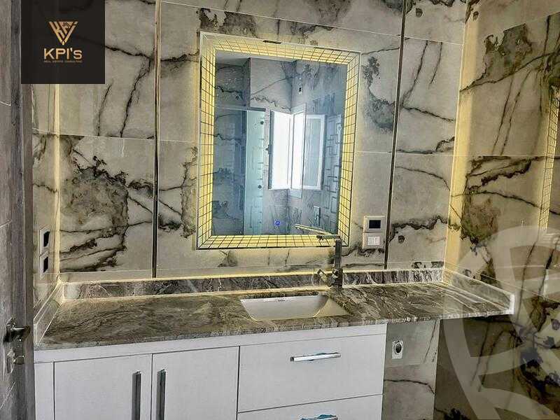 https://aqarmap.com.eg/en/listing/5641414-for-sale-cairo-new-cairo-compounds-layan-residence