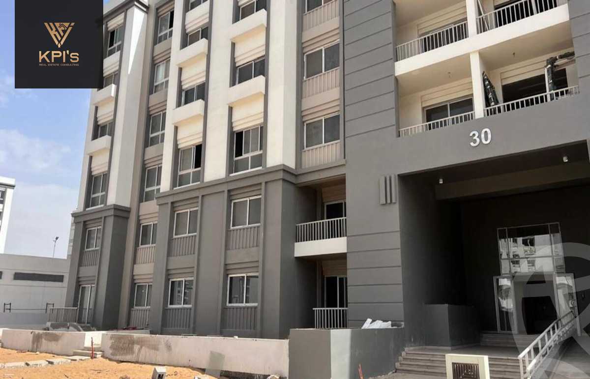 https://aqarmap.com.eg/en/listing/5641552-for-sale-cairo-new-cairo-compounds-hyde-park-centre-ville-hyde-park