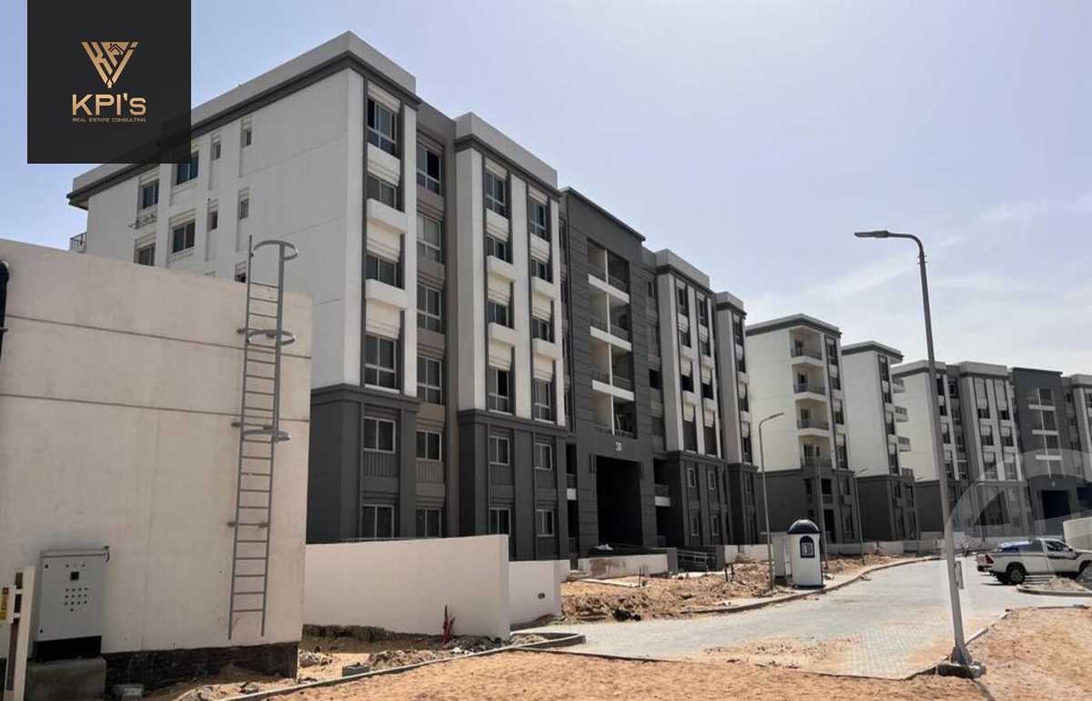 https://aqarmap.com.eg/en/listing/5641552-for-sale-cairo-new-cairo-compounds-hyde-park-centre-ville-hyde-park