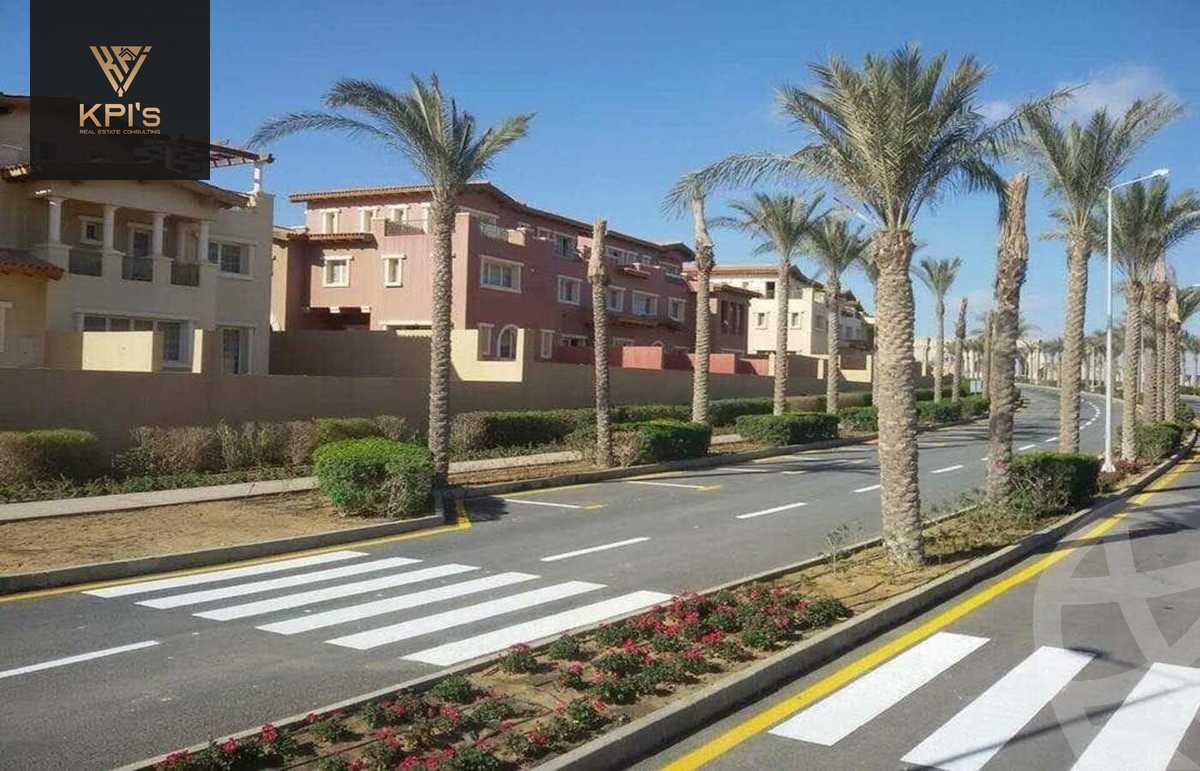 https://aqarmap.com.eg/en/listing/5644099-for-sale-cairo-new-cairo-compounds-hyde-park-centre-ville-hyde-park
