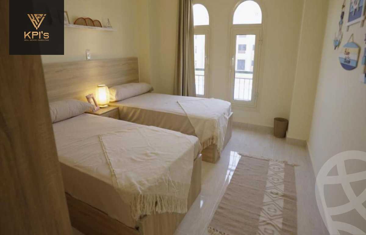 https://aqarmap.com.eg/ar/listing/5647958-for-sale-ain-elsokhna-resorts-lsyryn-blm-bytsh
