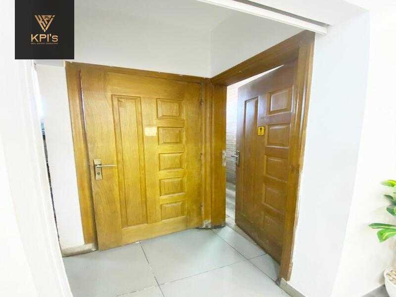 https://aqarmap.com.eg/ar/listing/5664421-for-rent-cairo-new-cairo-shr-mjm-lbnwk