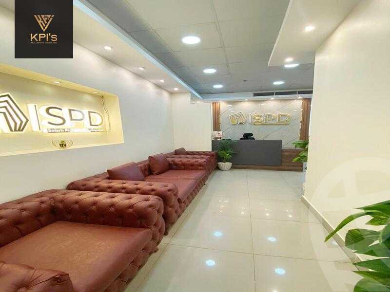 https://aqarmap.com.eg/ar/listing/5664421-for-rent-cairo-new-cairo-shr-mjm-lbnwk