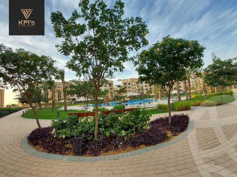https://aqarmap.com.eg/ar/listing/5664537-for-sale-cairo-new-cairo-compounds-stwn-ryzydns-by-ar-y-llttwyr